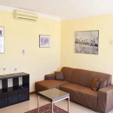 7a Riviera Park Appartement
